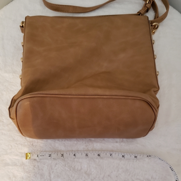 Miztique Tan Bag - Picture 5 of 6